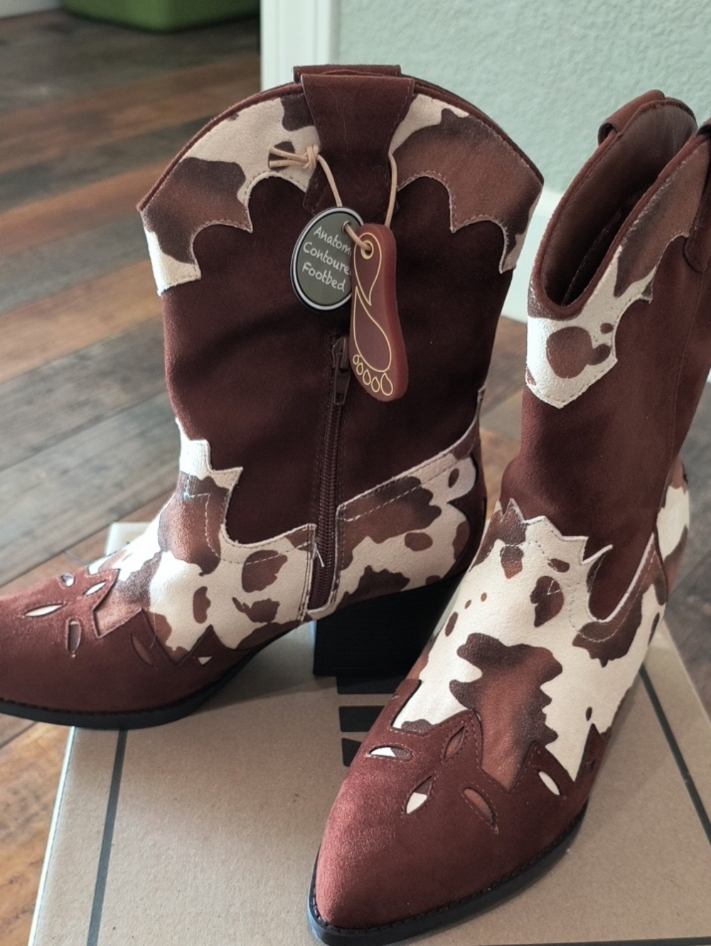 New MIA Women's Brown Suede-like Western Ankle Boots